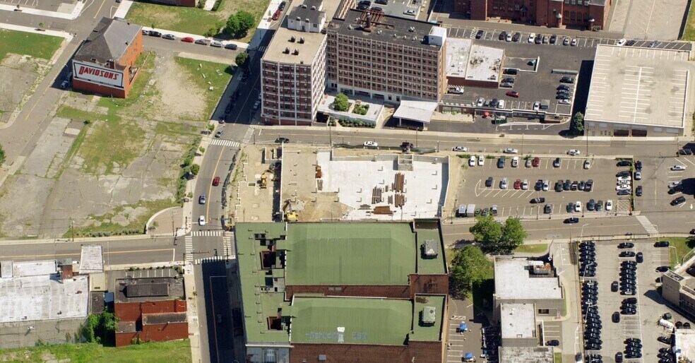 More Photos Of 1269 Main St, Bridgeport Apartments For Lease