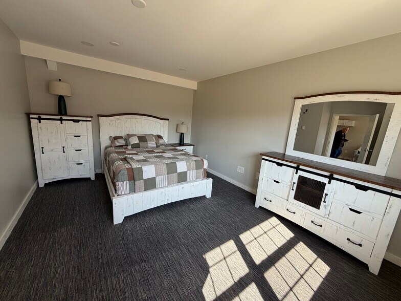 More Photos Of 43850 US 6, Wyalusing Apartments For Sale