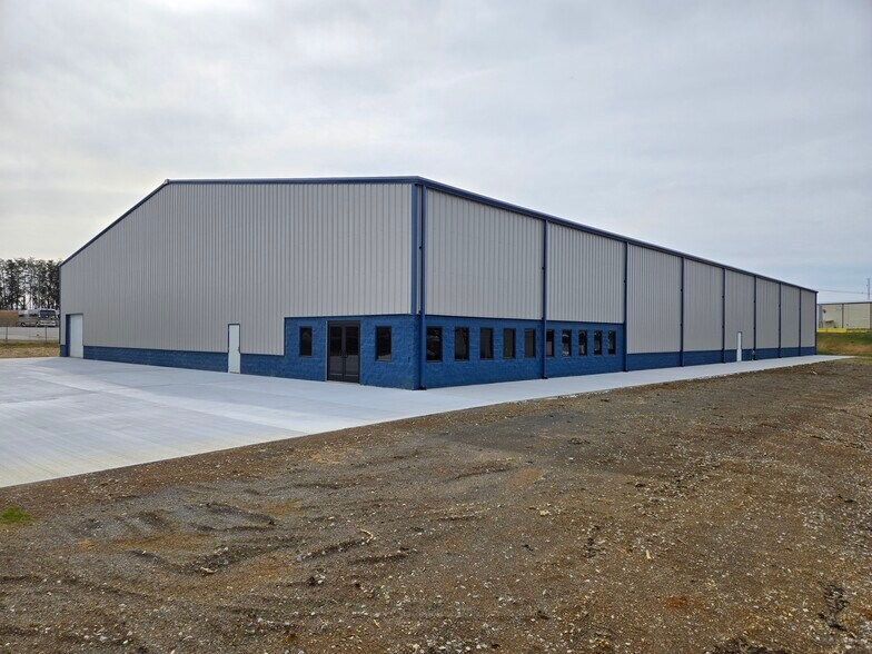 Primary Photo Of 124 Tellico Port Rd, Vonore Manufacturing For Sale