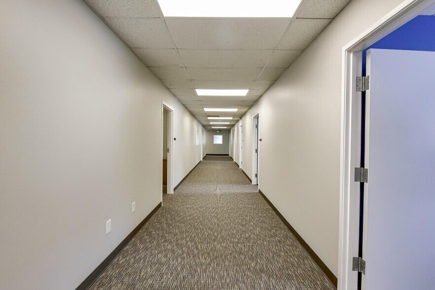 More Photos Of 19316 Goddard Ranch Ct, Morrison Office For Lease