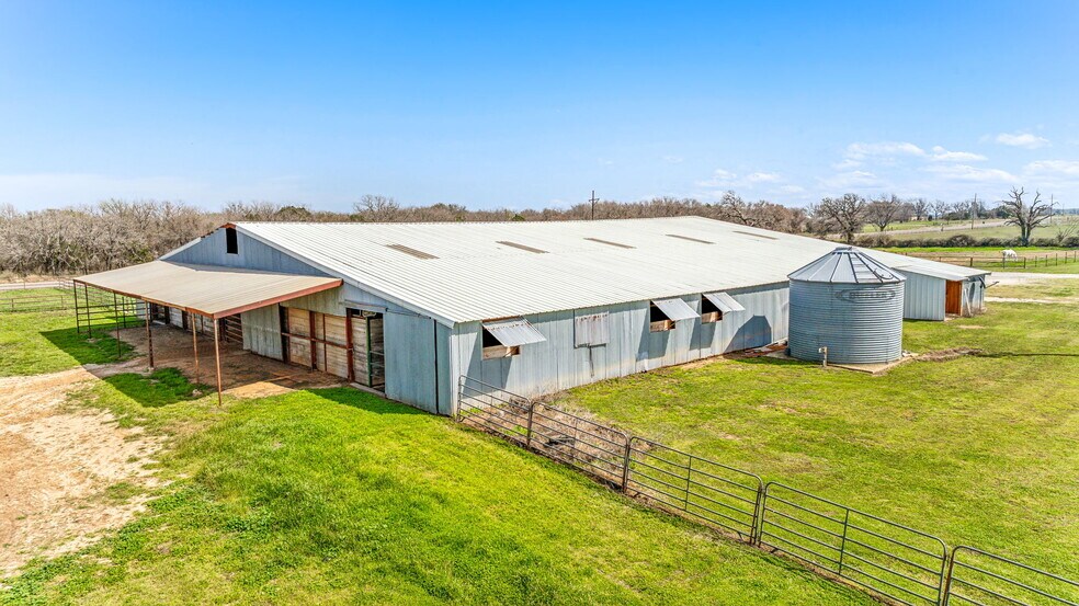 More Photos Of 7000 Hill City Hwy, Tolar Manufactured Housing Mobile Home Park For Sale