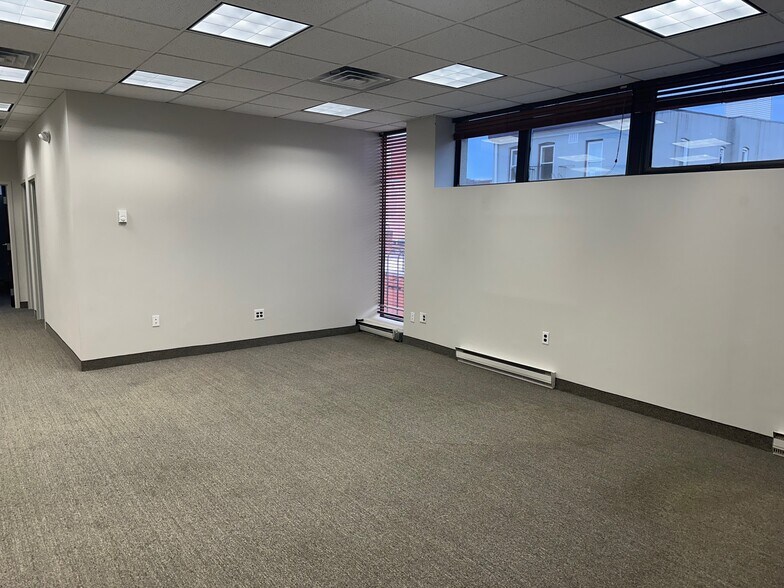 More Photos Of 235 Moore St, Hackensack Office For Lease