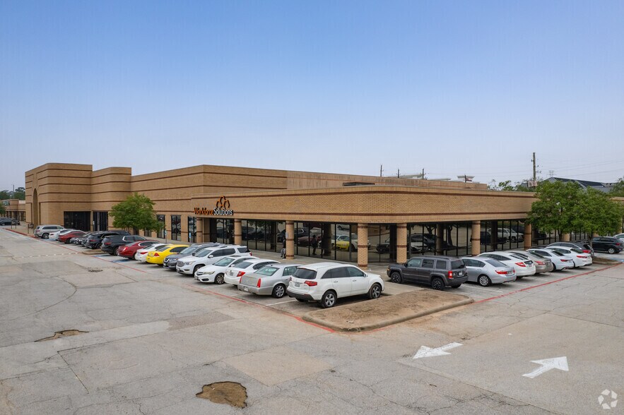 More Photos Of 60-110 Cypress Creek Pky, Houston Freestanding For Sale