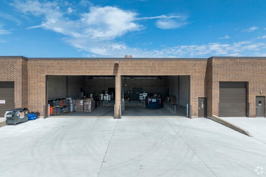 More Photos Of 1405-1495 Busch Pky, Buffalo Grove Research And Development For Lease