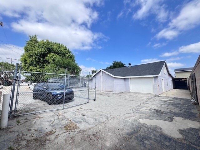 Primary Photo Of 9065 Jeff St, Bellflower Auto Repair For Sale