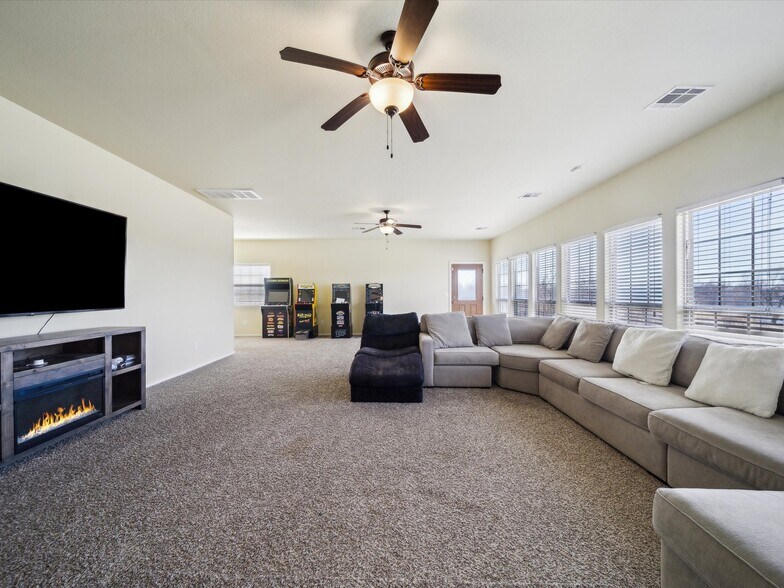 More Photos Of 1800 S 144th St W, Haskell Specialty For Sale