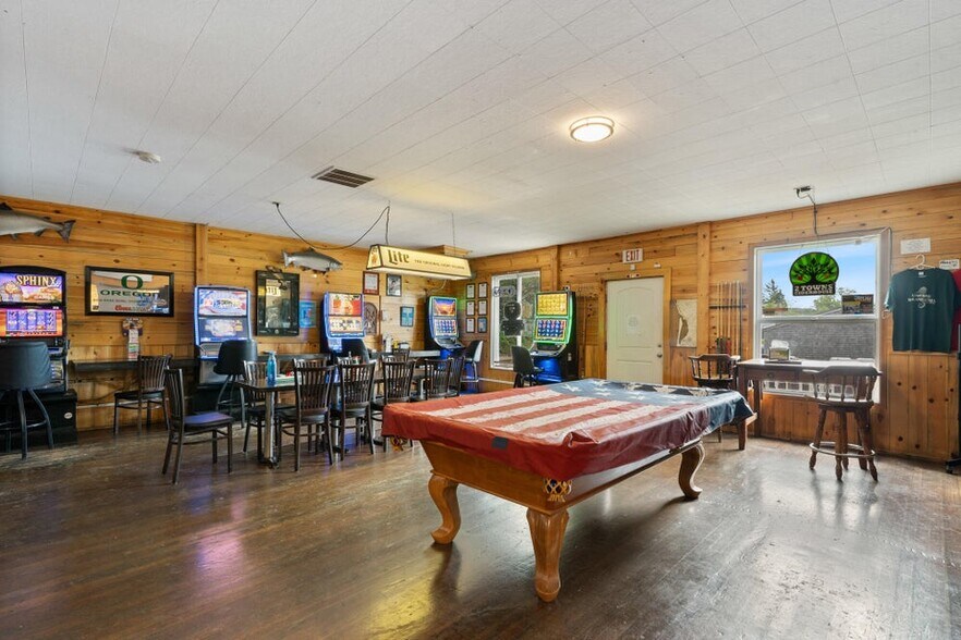 More Photos Of 4805 Netarts Hwy W, Tillamook Restaurant For Sale