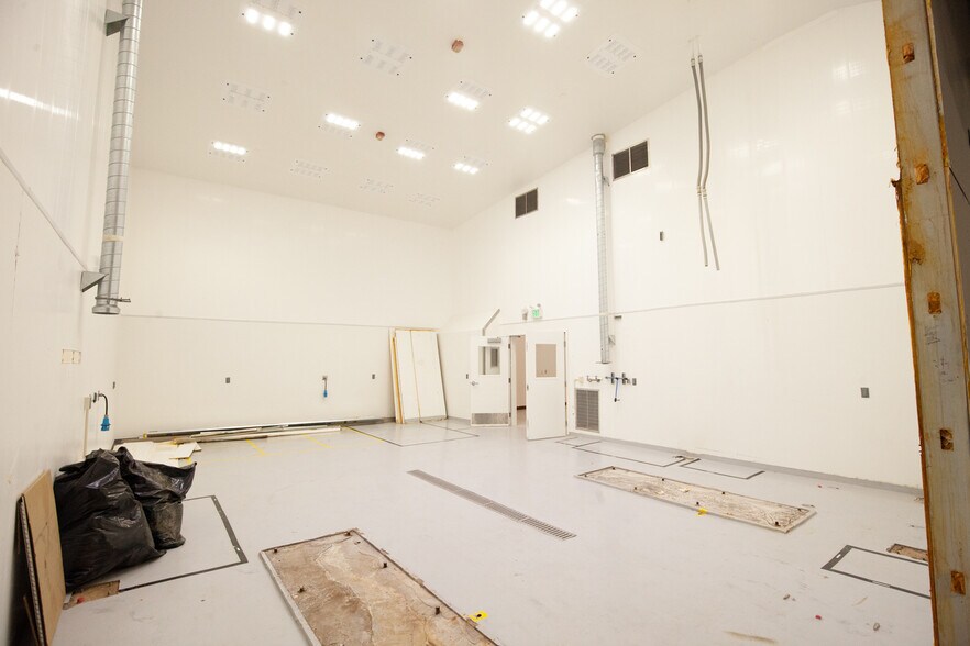 More Photos Of 1001 S 3rd St W, Missoula Manufacturing For Sale