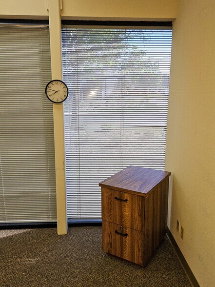 More Photos Of 5510 Skylane Blvd, Santa Rosa Office For Lease