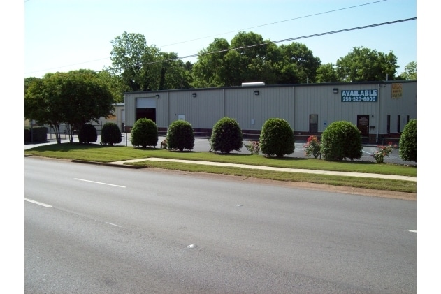 More Photos Of 3015 Governors Dr SW, Huntsville Warehouse For Sale
