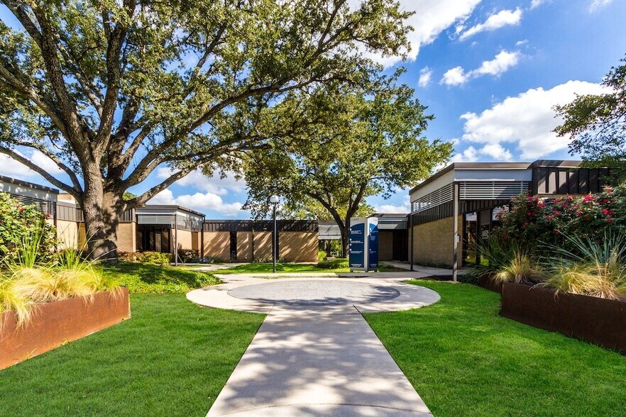 More Photos Of 11623 Angus Rd, Austin Unknown For Lease