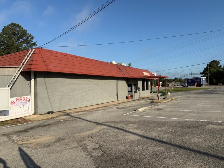 More Photos Of 1115 John Small Ave, Washington General Retail For Sale