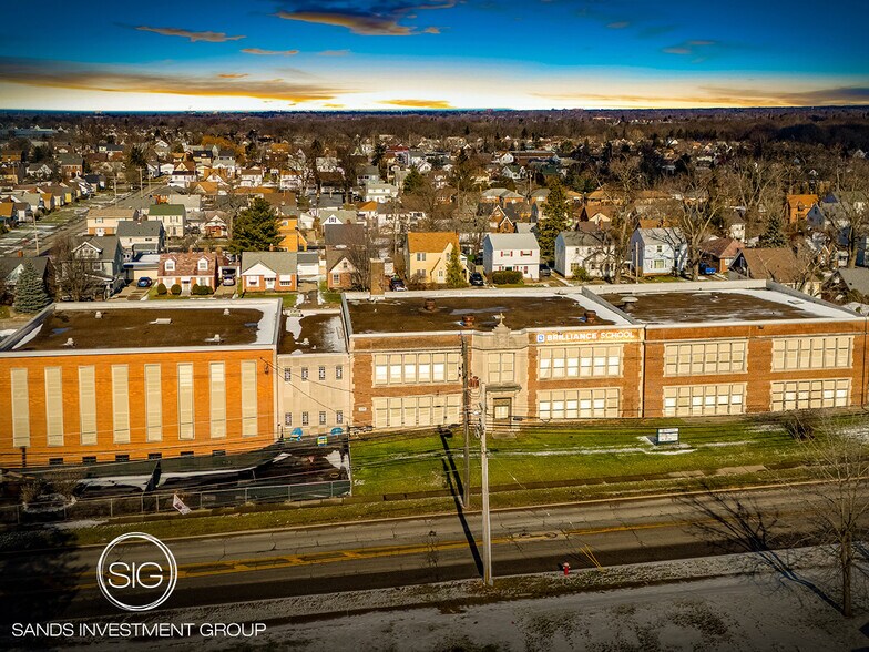 Primary Photo Of 10608 Granger Rd, Garfield Heights Schools For Sale