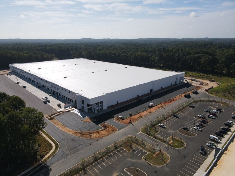 More Photos Of 1415 Peeler Rd, Salisbury Unknown For Lease