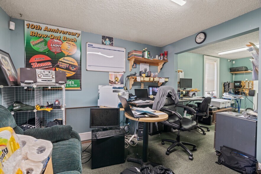 More Photos Of 814 S White Horse Pike, Somerdale Restaurant For Sale