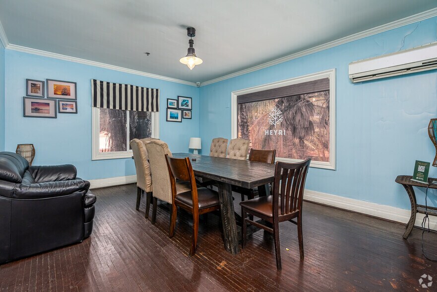 More Photos Of 755 S Hobart Blvd, Los Angeles Storefront Retail Office For Lease