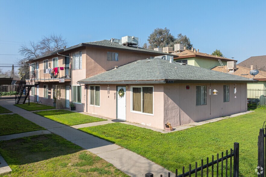 More Photos Of 435 N Valeria St, Fresno Apartments For Sale