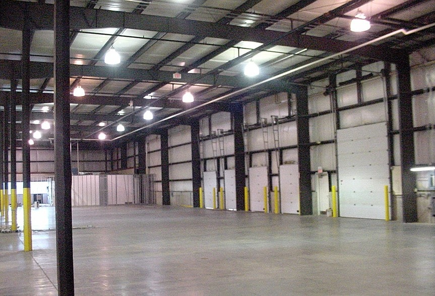 More Photos Of 2710 Northridge Dr NW, Walker Distribution For Lease