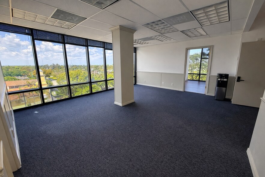 More Photos Of 450 N Park Rd, Hollywood Office Residential For Lease