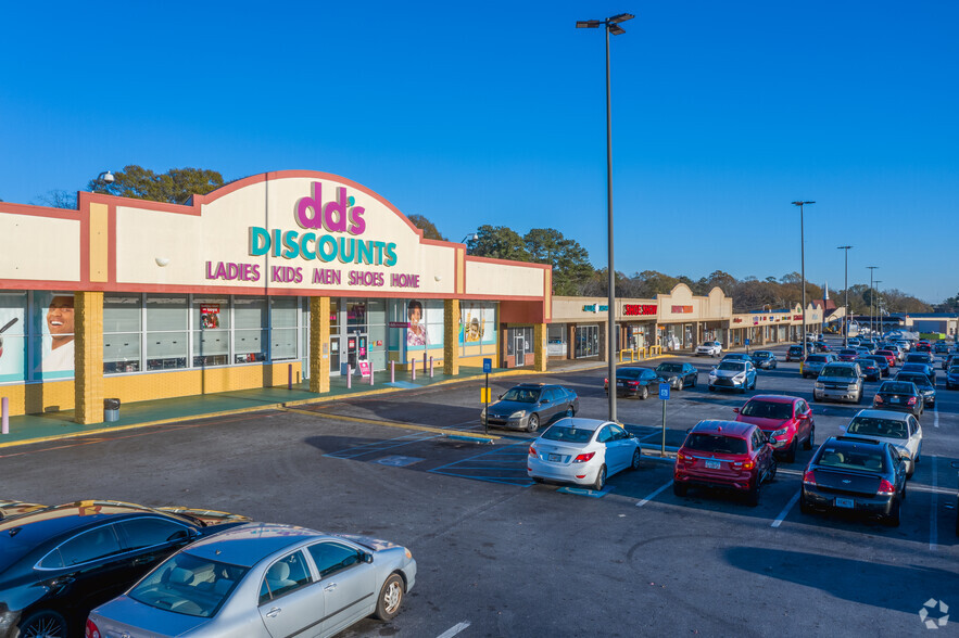 Primary Photo Of 1944-2014 Candler Rd, Decatur Unknown For Lease