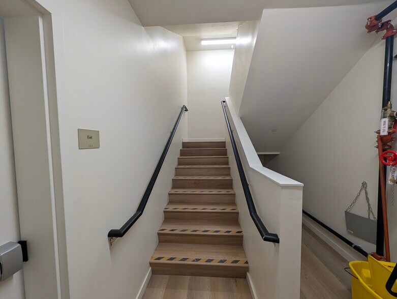 More Photos Of 1156 W Florence Ave, Los Angeles Apartments For Sale