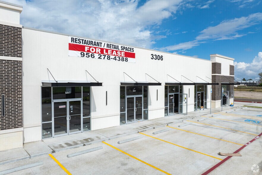 More Photos Of 3306 Raul Longoria Rd, San Juan Restaurant For Lease