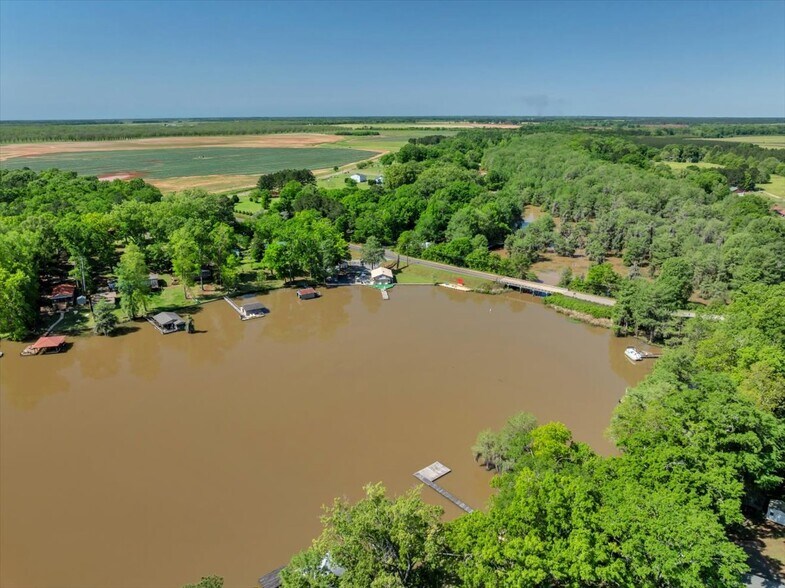 More Photos Of 3077 Lamar Rd, Cobb Restaurant For Sale