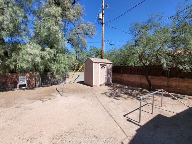 More Photos Of 1307-1311 E 9th St, Tucson Apartments For Sale