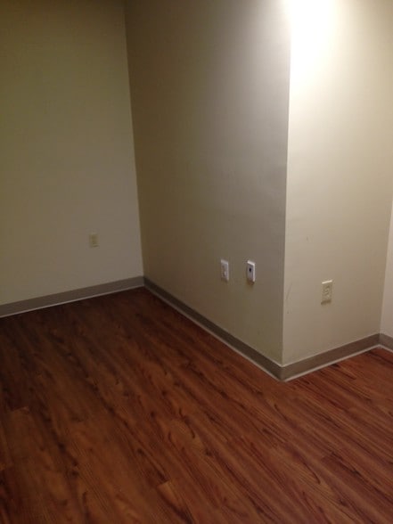 More Photos Of 186 Thomas Johnson Dr, Frederick Unknown For Lease