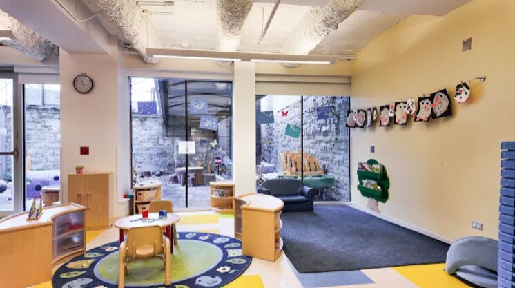 More Photos Of 1740 N Clark St, Chicago Daycare Center For Lease