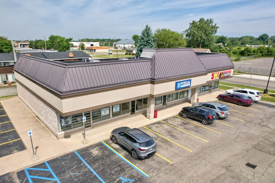 More Photos Of 3802 E Court St, Flint Unknown For Lease