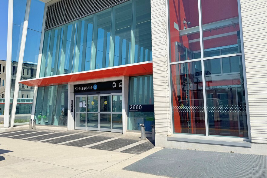More Photos Of 2544 Eglinton Av W, Toronto General Retail For Sale