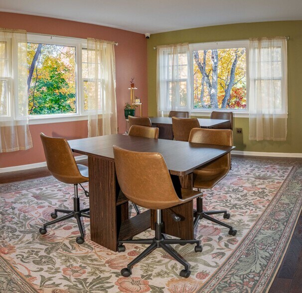 More Photos Of 153 Skylands Rd, Ringwood Office For Sale