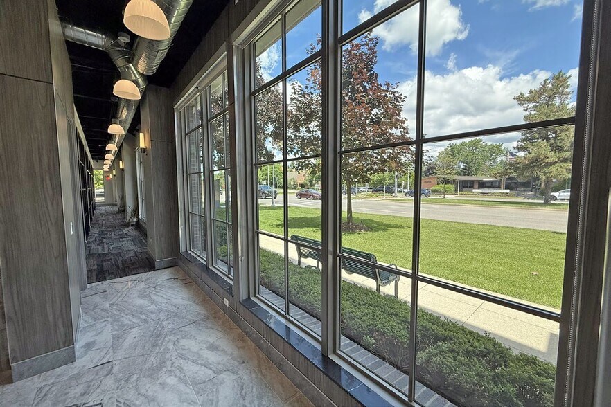 More Photos Of 35975 Woodward Ave, Birmingham Office For Lease