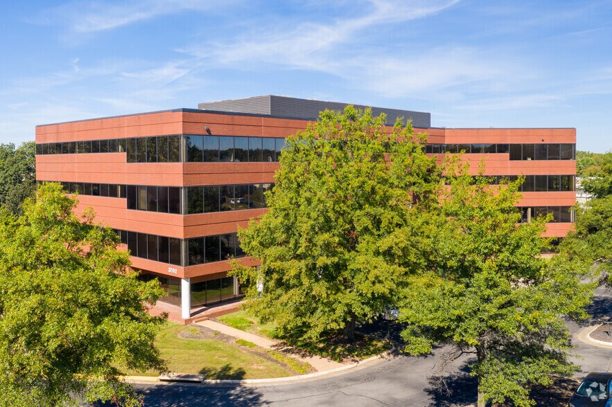 More Photos Of 3702 Pender Dr, Fairfax Medical For Lease