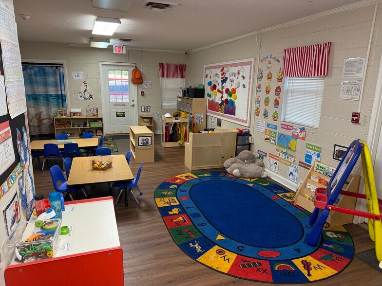 More Photos Of 1331 Tyvola Rd, Charlotte Daycare Center For Sale