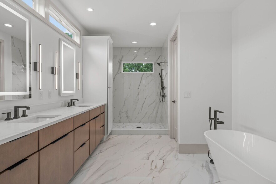 More Photos Of , Raleigh Multifamily For Sale