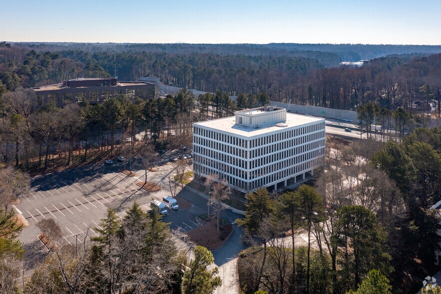 More Photos Of 56 Perimeter Ctr E, Atlanta Office For Lease