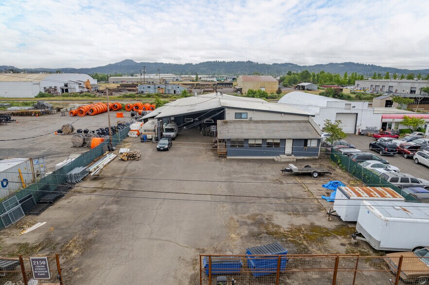 More Photos Of 2150 Cross St, Eugene Service For Lease