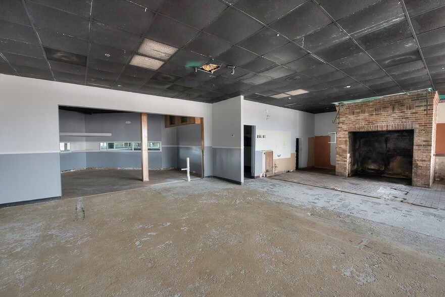 More Photos Of 700-716 Blanding Blvd, Orange Park Unknown For Lease