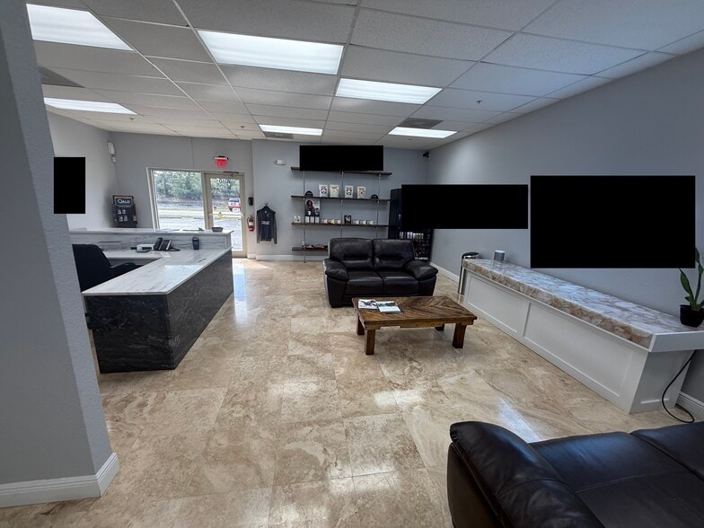 More Photos Of 1090 Innovation Ave, North Port Flex For Lease