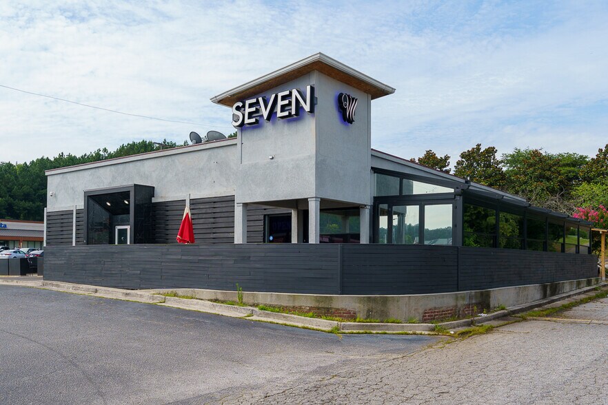 More Photos Of 3570 Highway 138 SE, Stockbridge Restaurant For Sale