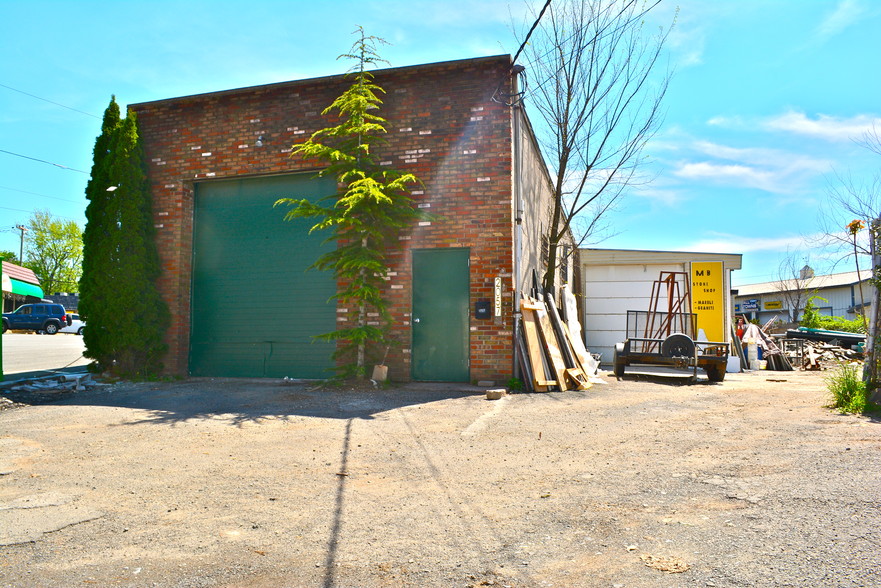 Primary Photo Of 2057 Millburn Ave, Union Warehouse For Sale