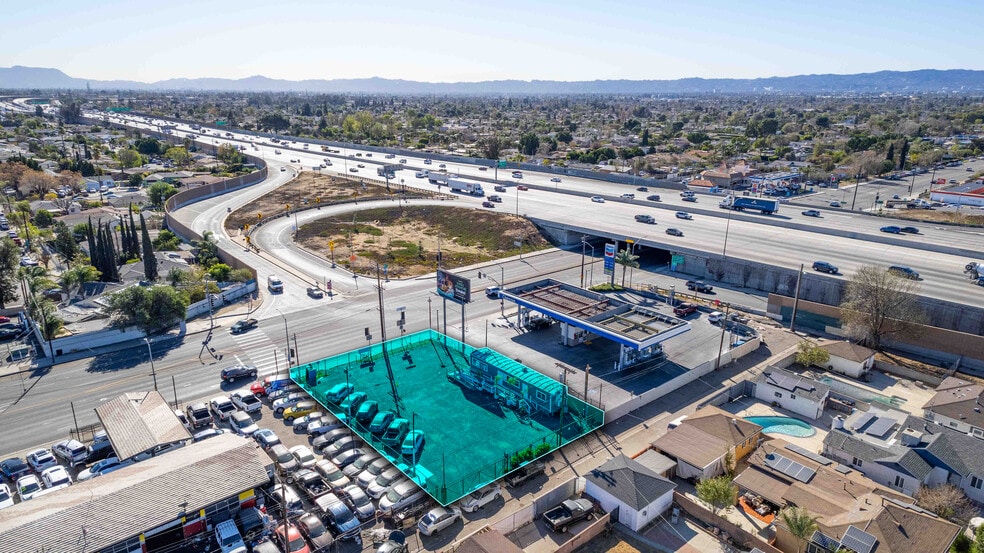 More Photos Of 13243 Osborne St, Arleta Land For Lease