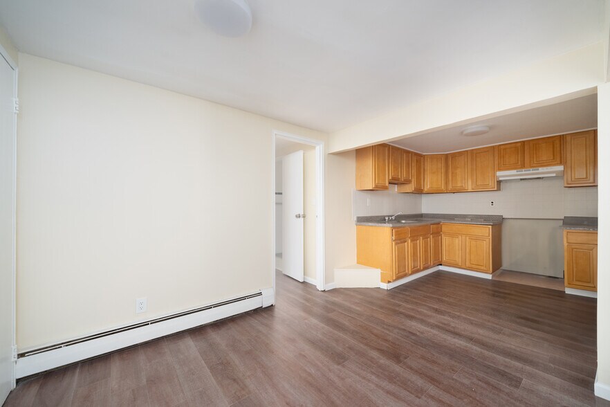 More Photos Of 100-108 35th St, Union City Apartments For Sale