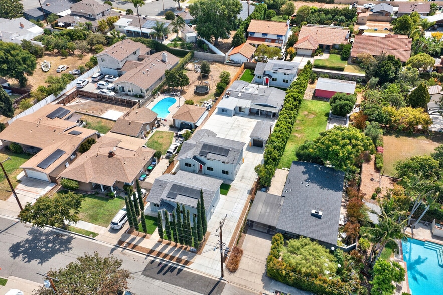 More Photos Of 337-343 N Magnolia St, Orange Apartments For Sale