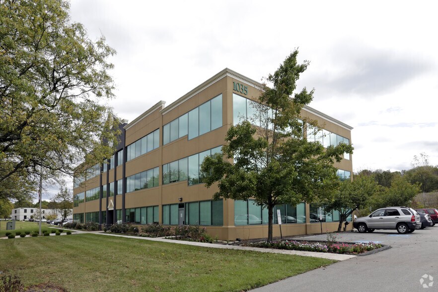 Primary Photo Of 1035 Virginia Dr, Fort Washington Office For Lease