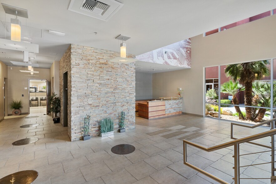 More Photos Of 6960 Smoke Ranch Rd, Las Vegas Medical For Lease