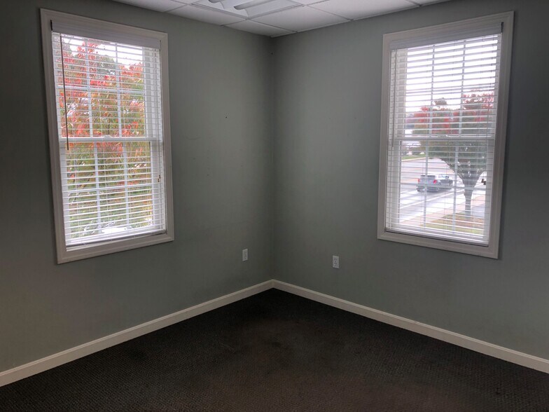 More Photos Of 831 Bald Hill Rd, Warwick Loft Creative Space For Lease