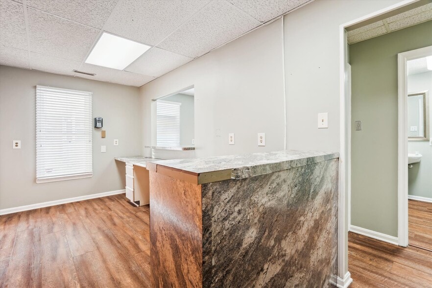 More Photos Of 14333 Laurel Bowie Rd, Laurel Medical For Sale